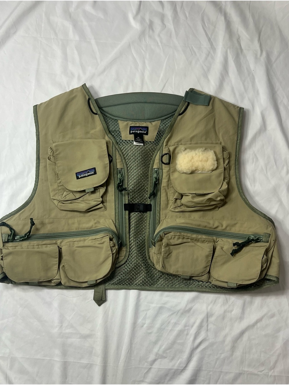Patagonia Fishing Vest in Beige and Sage Green